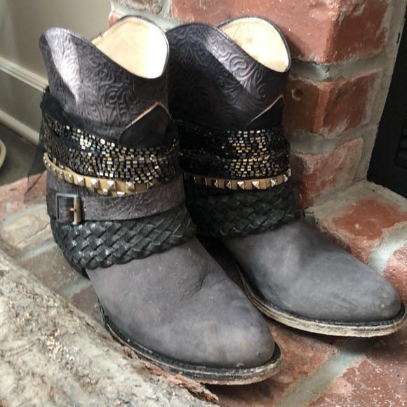 Black Leather Boots 9M - Picture 2 of 10